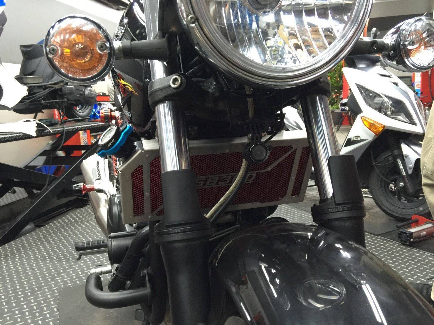 SB300 SGH D720* SYM SBC 益隆車業 * SB300 SGH D720* SYM SBC 益隆車業 *