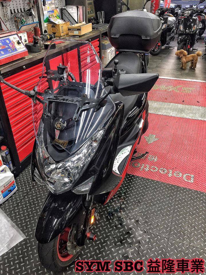 YAMAHA S-MAX 155 安裝 SHAD 後箱架   ＊SYM SBC 益隆車業＊ 