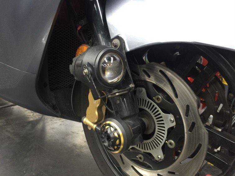 MAXSYM 400i.600i 霧燈*『益隆車業』*【SYM經銷商 】 MAXSYM 400i.600i 霧燈*『益隆車業』*【SYM經銷商 】