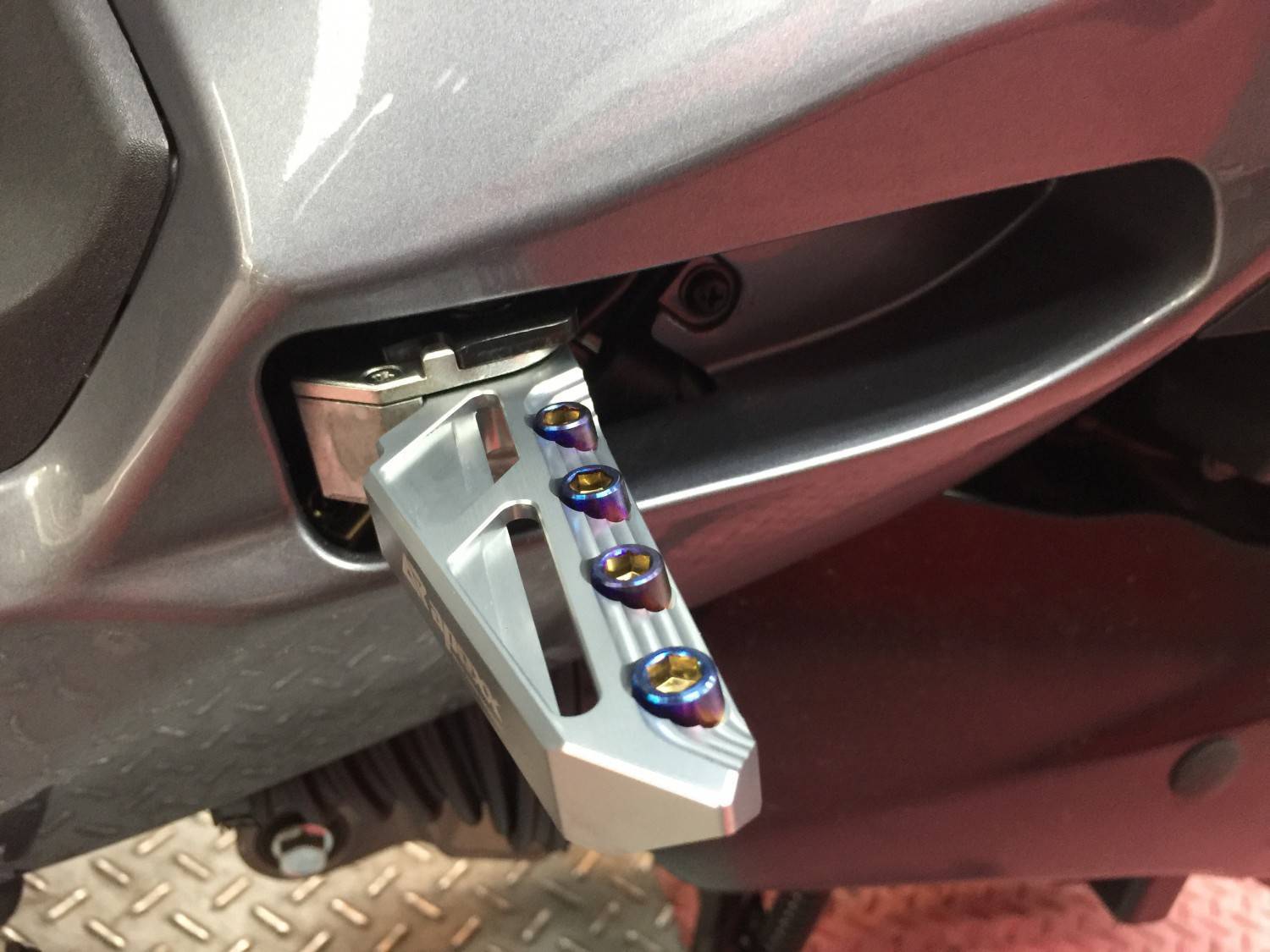 SYM FNX 125  APEXX 飛旋踏板 ＊ SYM SBC 益隆車業 ＊