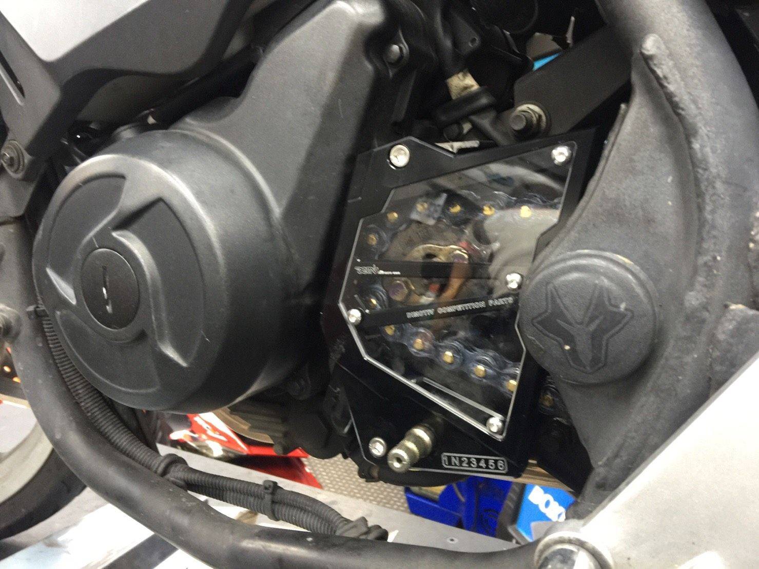 SB300 前齒輪盤蓋* SYM SBC 益隆車業 * SB300 前齒輪盤蓋* SYM SBC 益隆車業 *