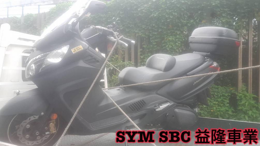 益隆小劇場之MAXSYM 400 水溫驚魂記