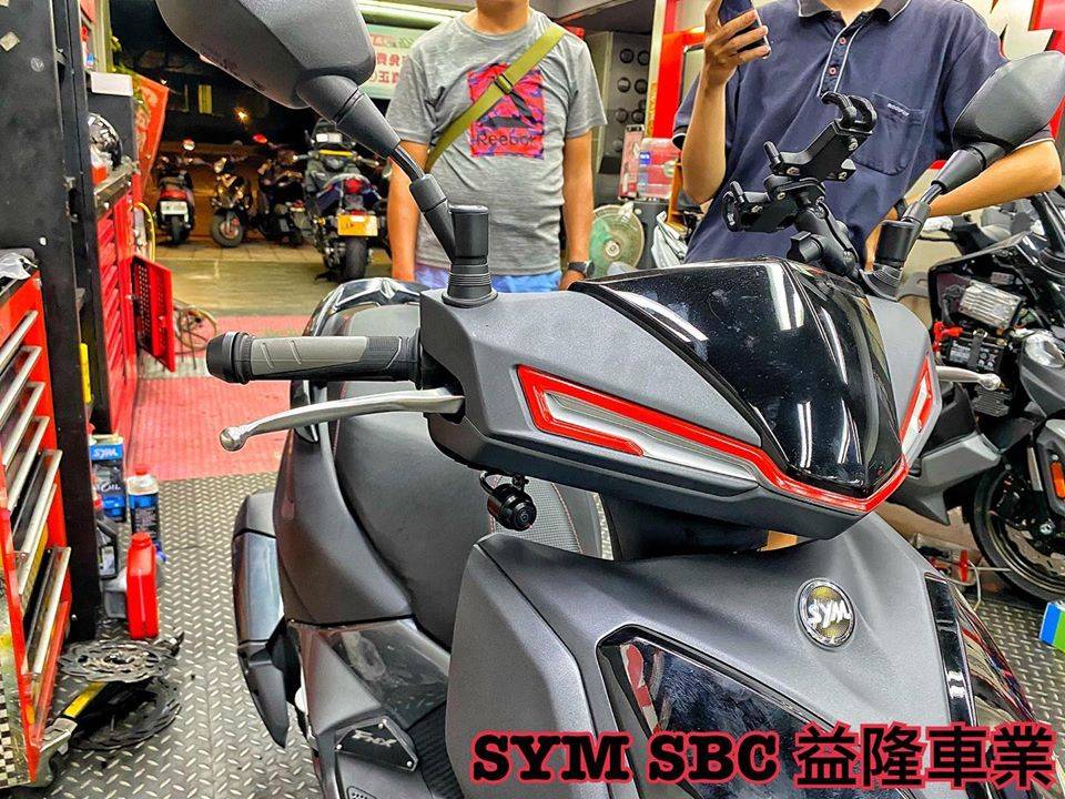 SYM FNX 125 拍立得 Polaroid MS273WG 前後雙鏡頭行車紀錄器 ＊ SYM SBC 益隆車業 ＊