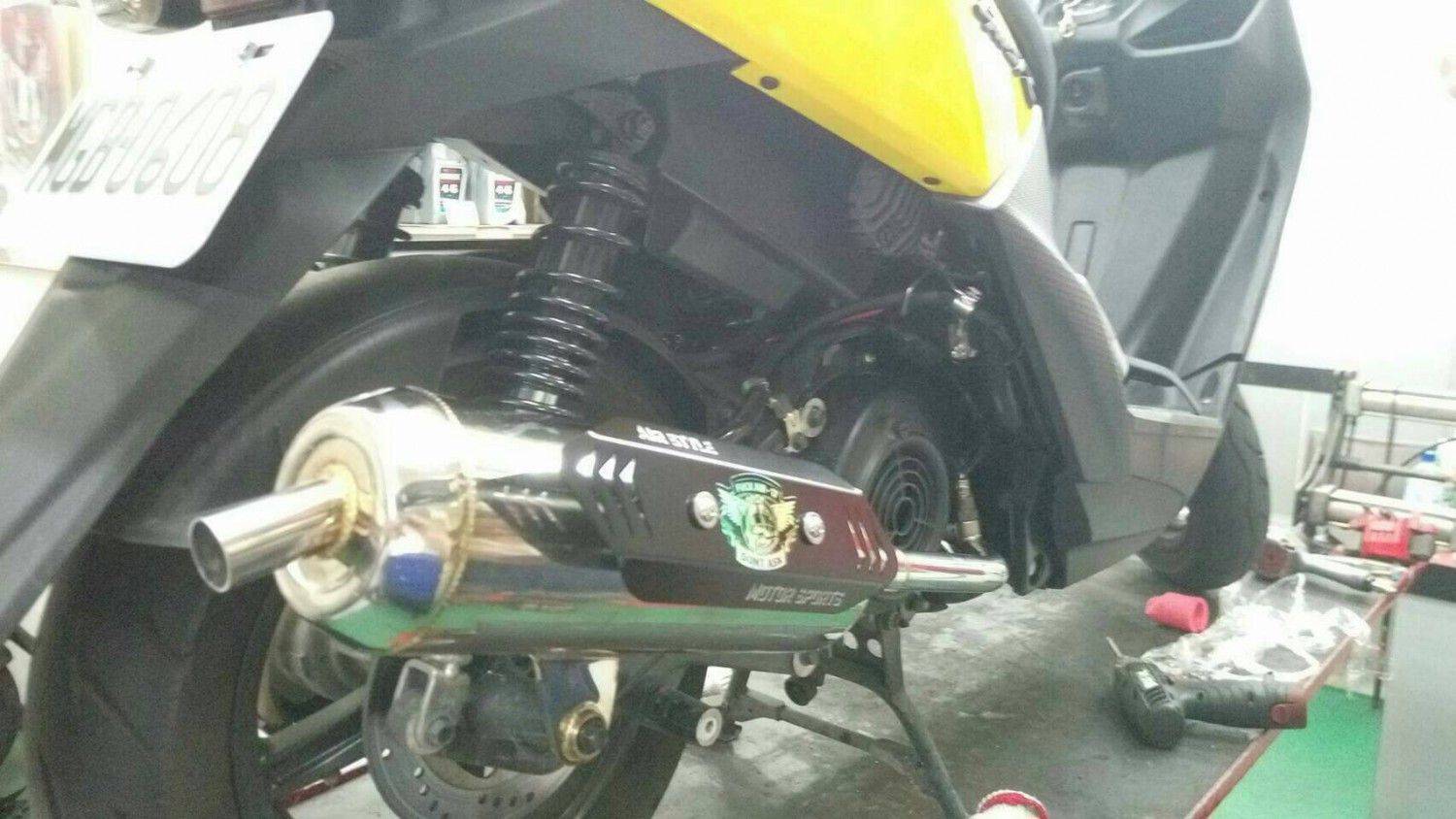 ＊『益隆車業』＊【SYM經銷商 】YAMAHA BWS-R 法克管 