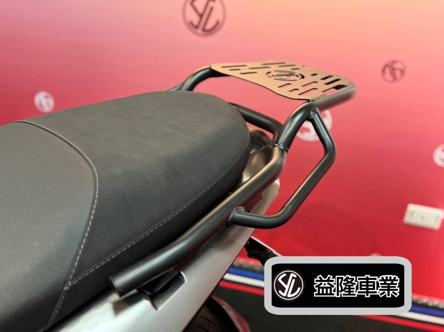 SYM MMBCU曼巴 158 安裝 後架.+鋁箱 *SYM SBC 益隆車業*