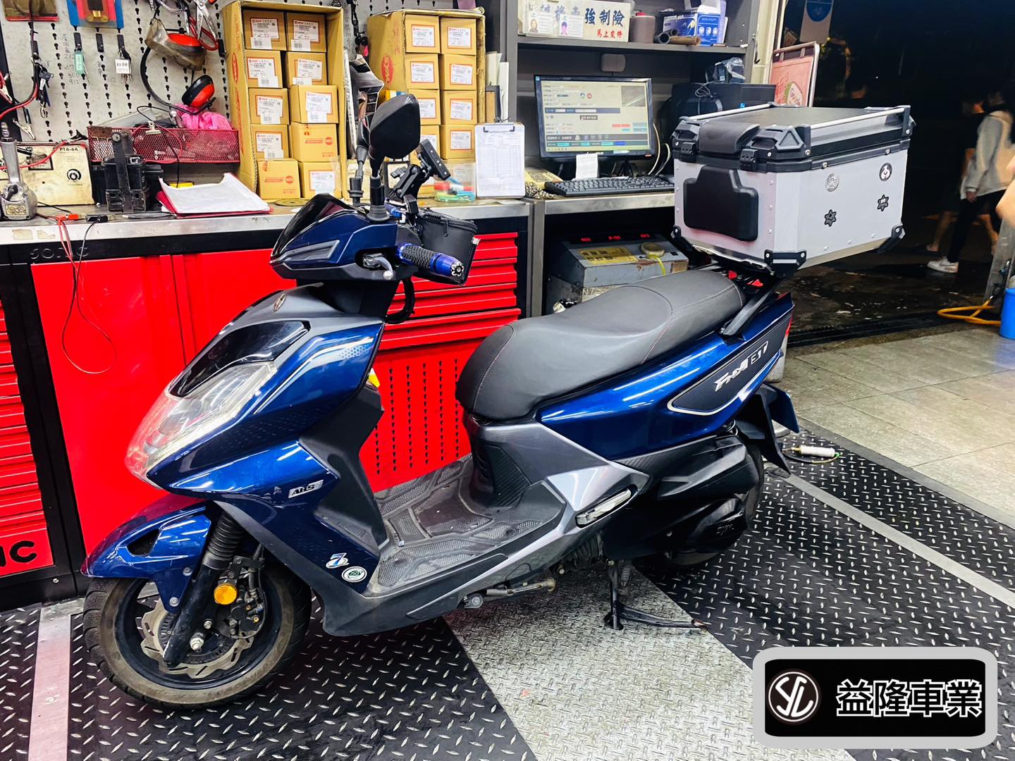 SYM FNX 125 安裝CarPlay車聯網連接行車紀錄器前後1080鏡頭＊SYM SBC 益隆車業＊