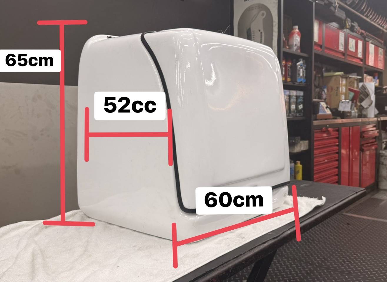 「箱體介紹」180標準型外送箱  (52*60*65 cm)