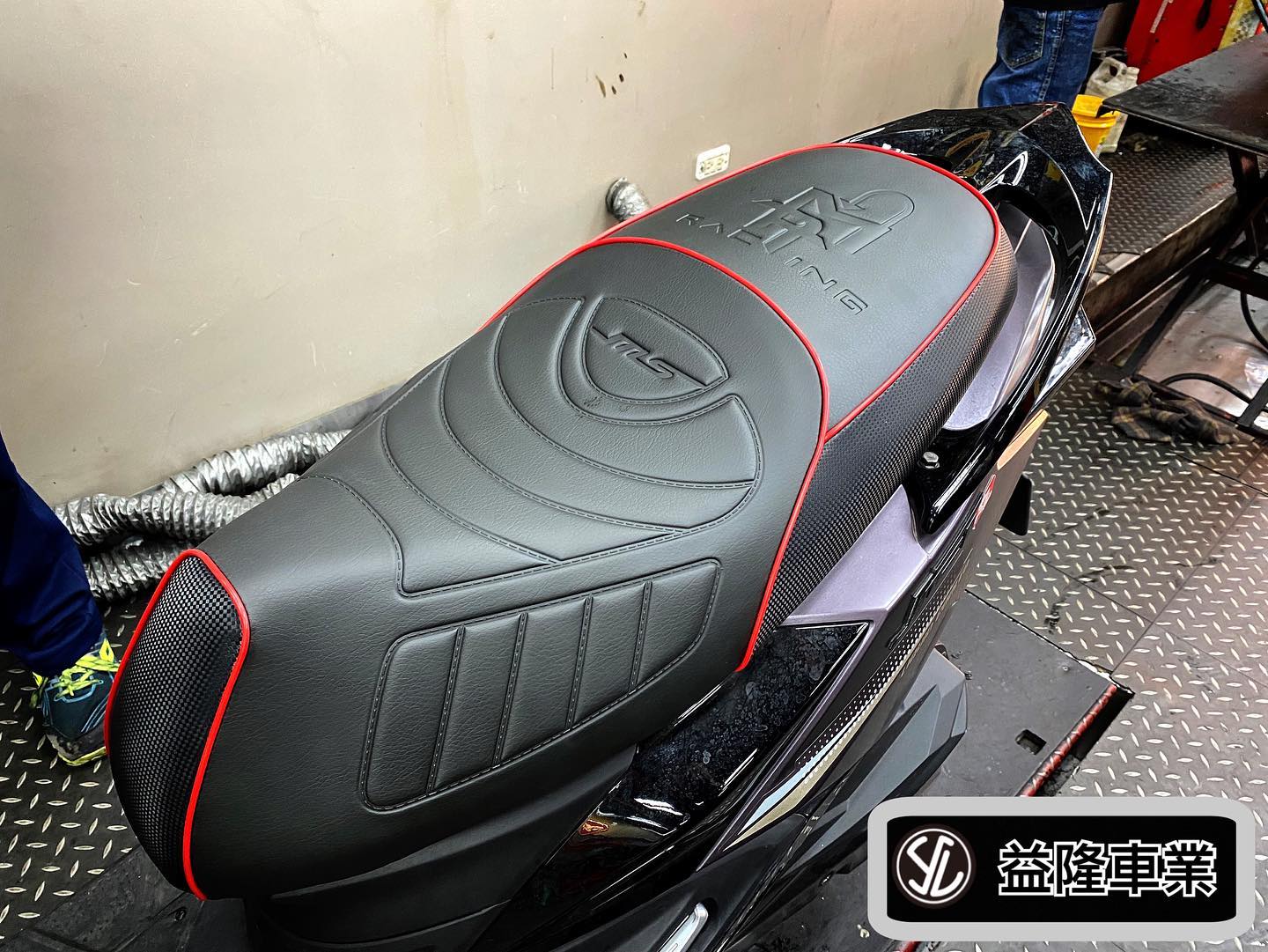 Mtrt Razer SYM JET 車系 MTRT坐墊* S|-益隆車業網路購物平台-商品介紹