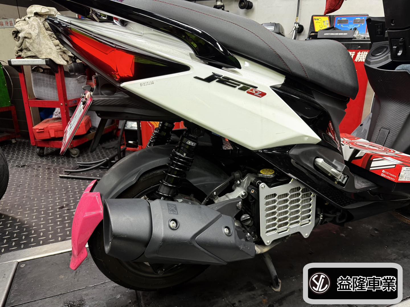 SYM JET S/SR/SL 安裝 CCD C03 後避震器組＊SYM SBC 益隆車業＊