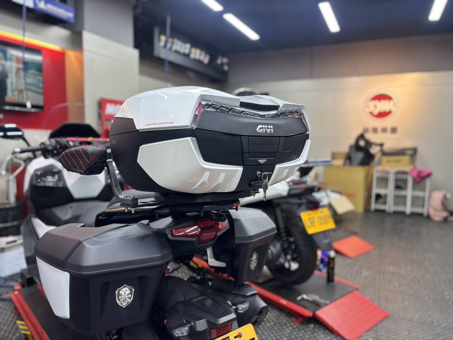 GIVI V58 尾箱